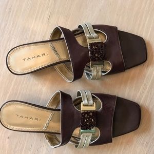 TAHARI Leather slip ons